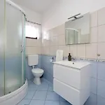 Апартаменты Apartments With Parking Space Bibinje, Zadar - 5800