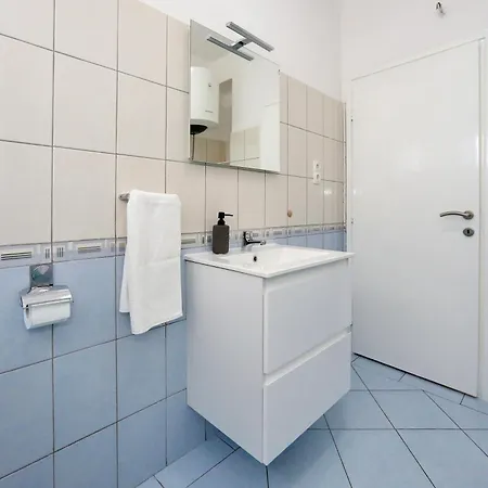 Lejlighed With Parking Space Bibinje, Zadar - 5800 *